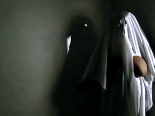 Fantasma apareceu e o pau comeu ( Com direito a anal)