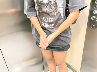 Pinay Shena Mae Hot Movie Scene to Fuck - Asian Teen Blowjob and Creampie Cumshot