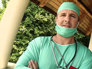 hr  Doctor please do an anal exam