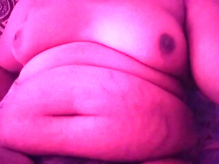 Omnigender BBW playing with theirself