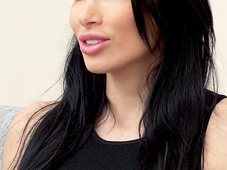 French Babe Clea Gaultier Interview