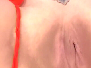Nicole's Huge Labia POV