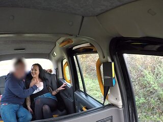 Lavishly tattooed bitch Beth Adams gets eaten out and fucked in the taxi