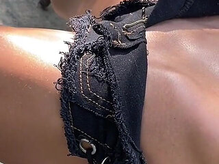 Cheyenne Jewell Plays with Lora Cross Abs and Bellybutton