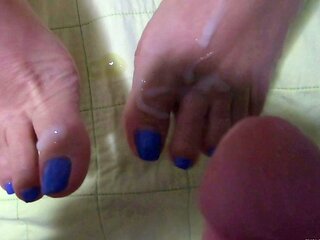 Maitresse Madelines solo foot fetish POV