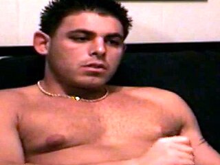 Straight guy enjoys solo masturbating