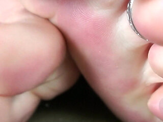 Giantess Colleague Puts You to Work