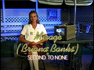 Hot blonde showing her capabilities