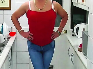 Crossdresser Fernanda Gomez Too Amateur