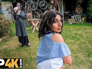 HUNT4K. Hunter loved the outdoor sex with a hot brunette chick