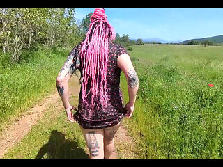 I Fuck a Stranger in the Countryside