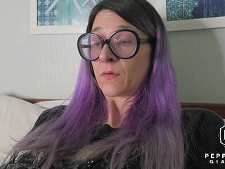 Service Sizes POV Tiny Men Worship Giantess Feet