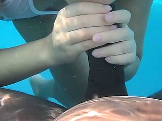 Underwater Pool Sex: Slimthick Ebony Gets Pounded by Massive BBC