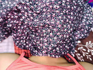 Cute Creamy Tight Pussy Hardcore Foucking