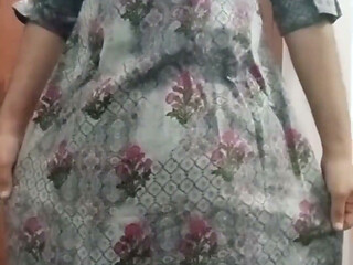 Indian Gay Crossdresser Gaurisissy Looking Like a Housewife in Salwar Kurta XXX
