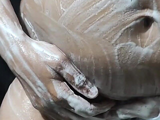 Desi Mallu Stepsister Full Nude Showering