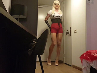 Fit sissy look