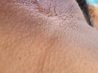 Colombian MILF Repairs My TV and Gives Me Anal Sitting with Her Big Ass - Sayafit