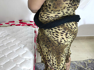 Egyptian Sharmota Big Arab Ass Need Man to Fuck Her Ass