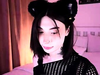 Amateur Solo Shemale Masturbation
