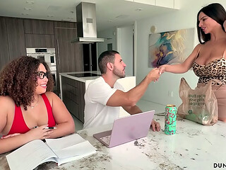 Big tit Italian cougar seduces the tutor into a threesome