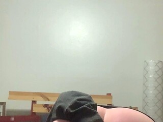 amateur vip ass masturbating on live webcam