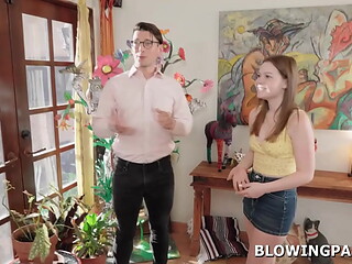 Teen applicant sucks manager for the job