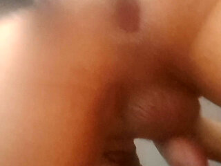 Who wants to lead you brush?