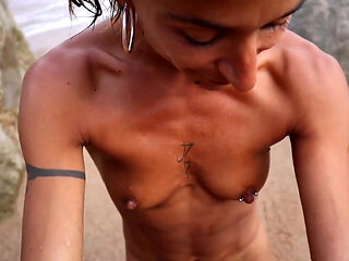 Sucking in the Beach