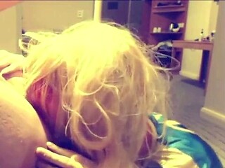 Harley Quinn Crossdresser Gives Raunchy Rimjob