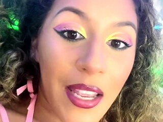 Brunette amateur babe strips off and masturbates