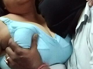 Bibi ke pitpiche nakrani ke sath