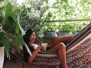 Florabella - Fun In My Balcony