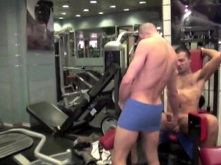 Orgy in cruising in Paris