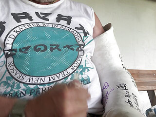 Cum in Armcast