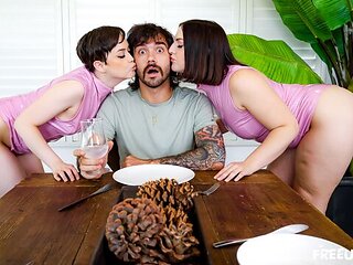 Shaggy Jade and Lucy's ffm scene