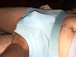 first time i open my step brother underwear to see his big ass wanted to fuck in midnight