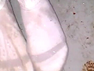 Userwish Piss in Jeans