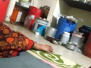 Seeing a woman in the house and making a penis stand