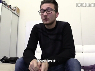 Czech Hunter - Czech Hunter Lures a Handsome Ukrainian Shop Assistant Inside for Hard Fucking
