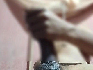 Inside the room I was naked and massaged my penis with oil