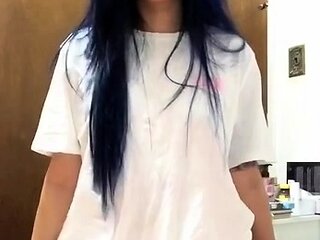 Webcam Asian Teen Fingering Pussy