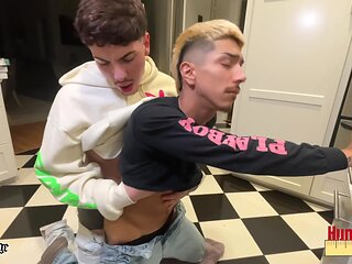 Help Im Stuck In The Dishwasher!