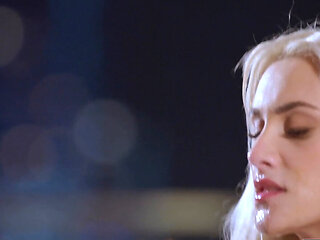 Indica Monroe is going to munch on that black dick