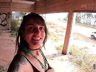 Alemao Hub Fucks Dreadlocks Hottie in Abandoned Building - Outdoor Teen Sex with Big Ass Latina