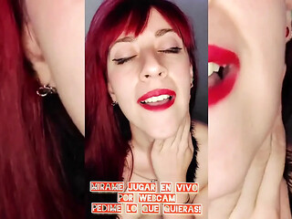 Amateur GF gives a dirty dance for her dedicated fan