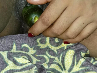 Bhabhi ne chut me liya 9" kheera