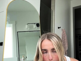 Vega Thompson Mirror Dildo Riding