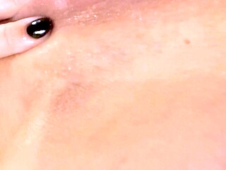 Close up solo beauty toying ass