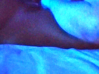 BBW orally pleases BBC